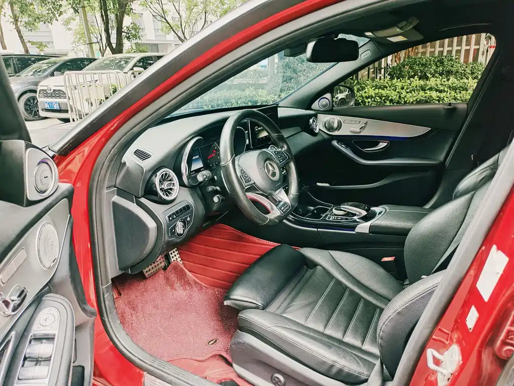 Mercedes-Benz C-Class — миниатюра 14