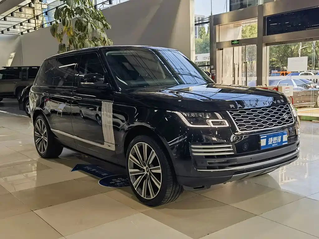 Land Rover Range Rover — миниатюра 3