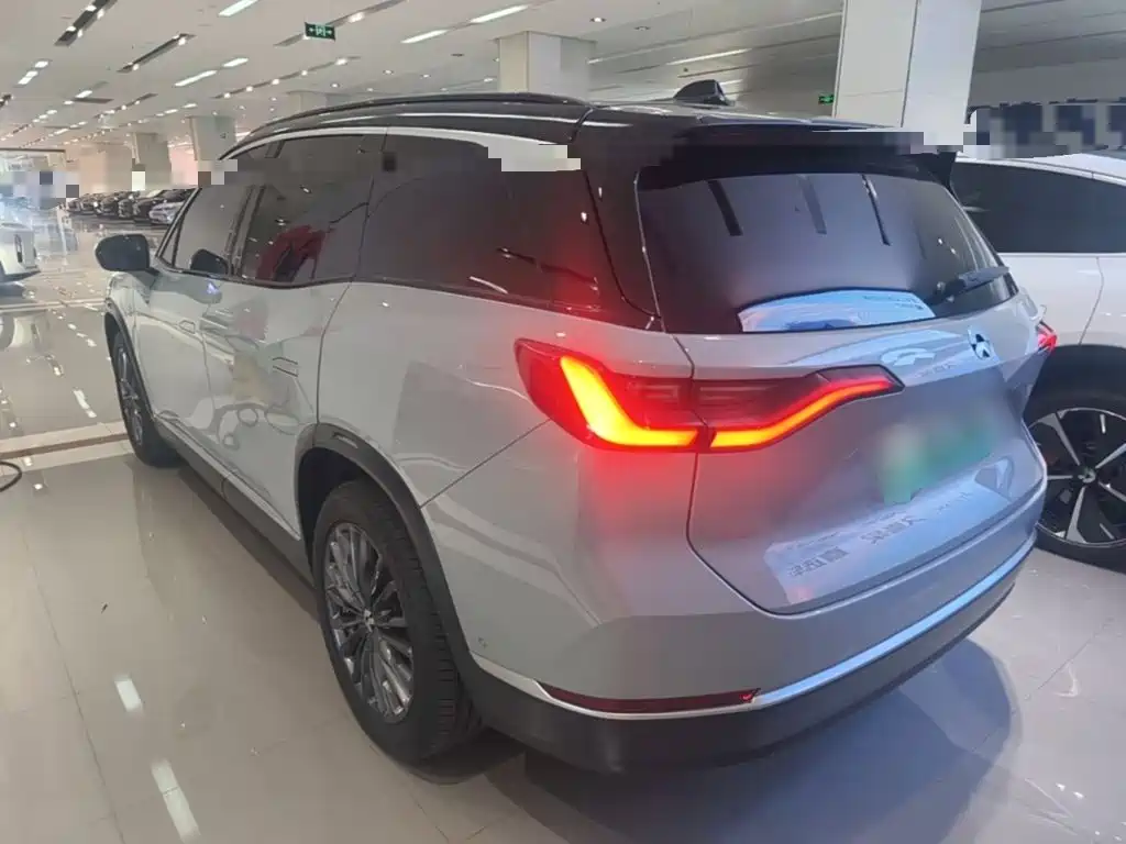 NIO ES8 — миниатюра 5