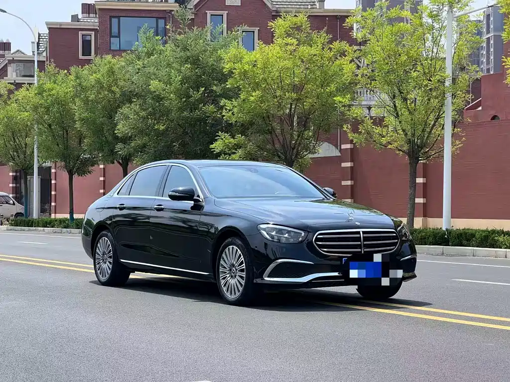 Mercedes-Benz E-Class E 2022 E 260 L