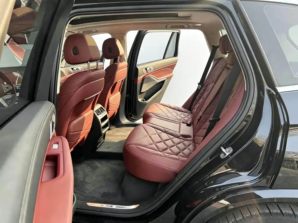 BMW X5 — миниатюра 7