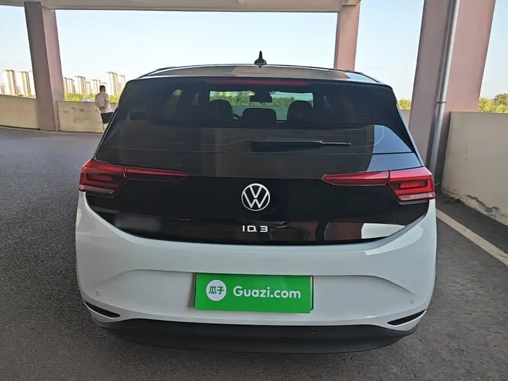 Volkswagen ID.3 — миниатюра 6