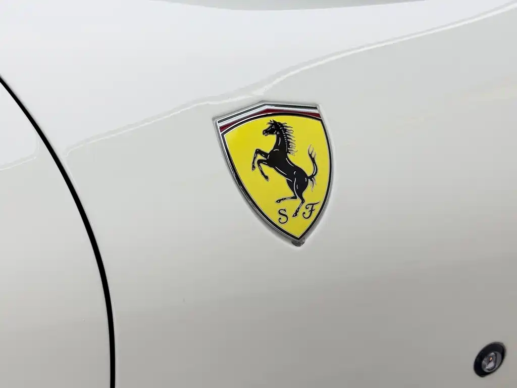 Ferrari Roma — миниатюра 9