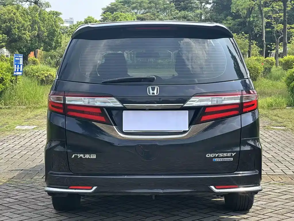 Honda Odyssey — миниатюра 8