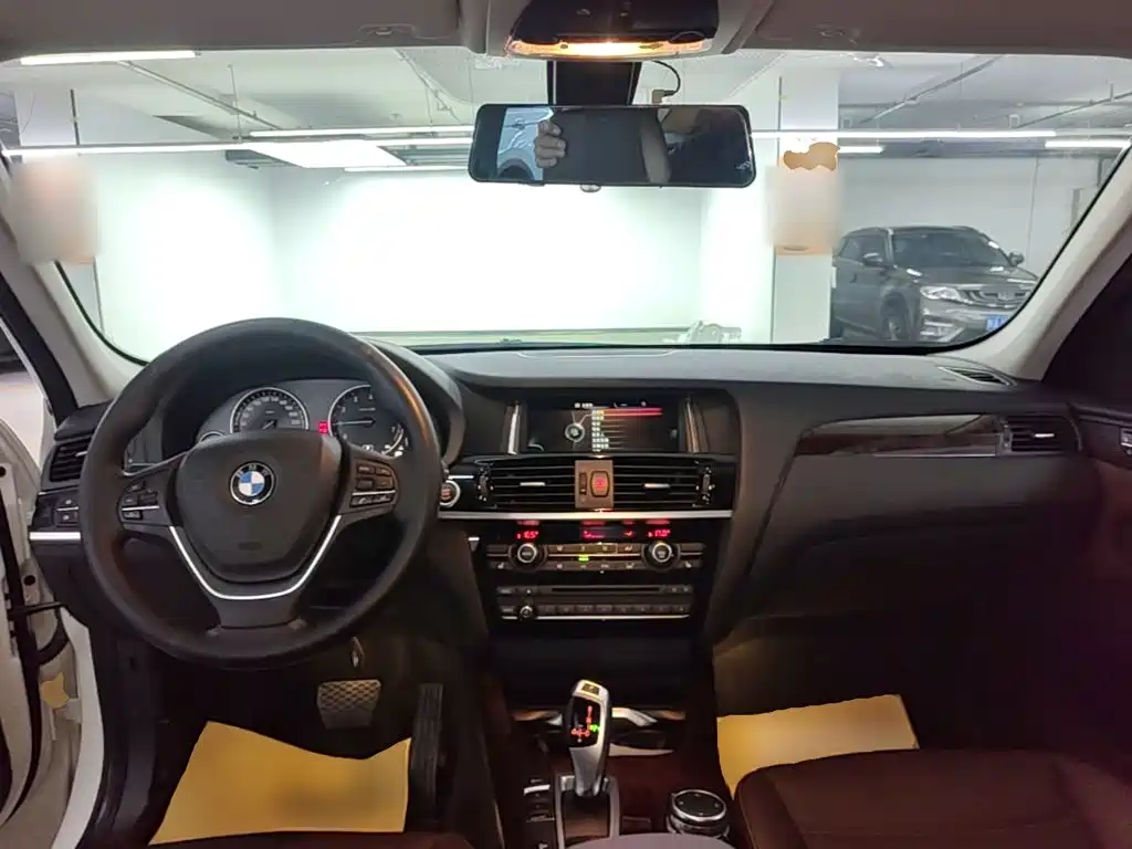 BMW X3 (Import) — миниатюра 10
