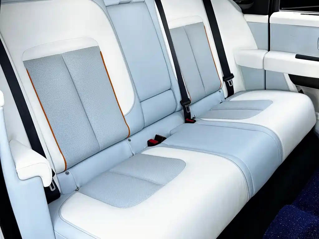 Rolls-Royce Cullinan — миниатюра 26