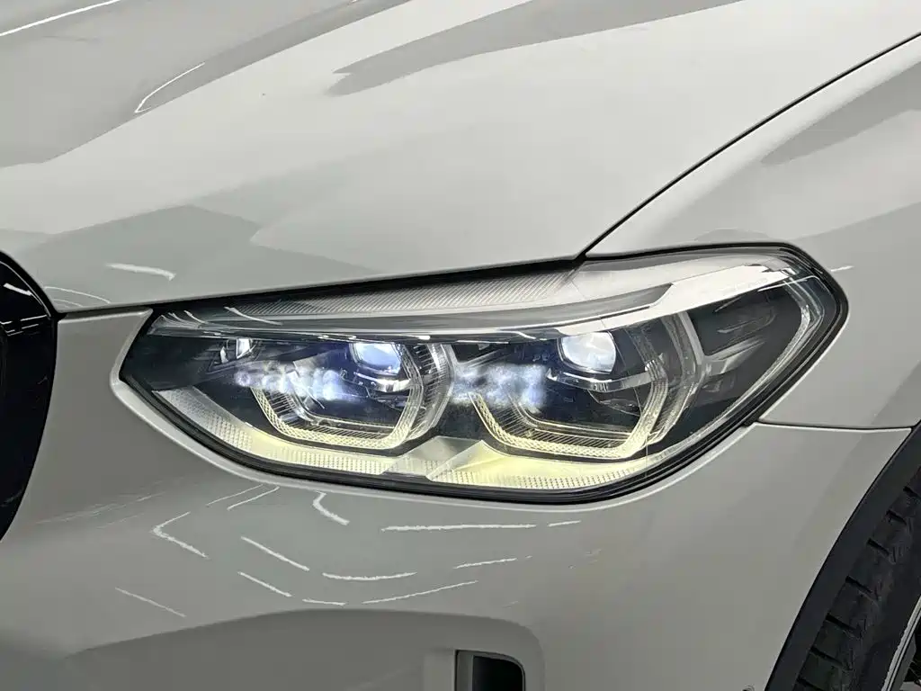 BMW iX3 — миниатюра 10