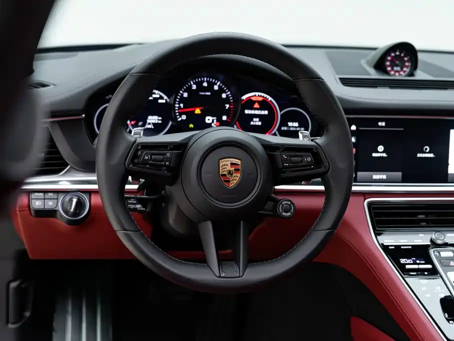 Porsche Panamera — миниатюра 13