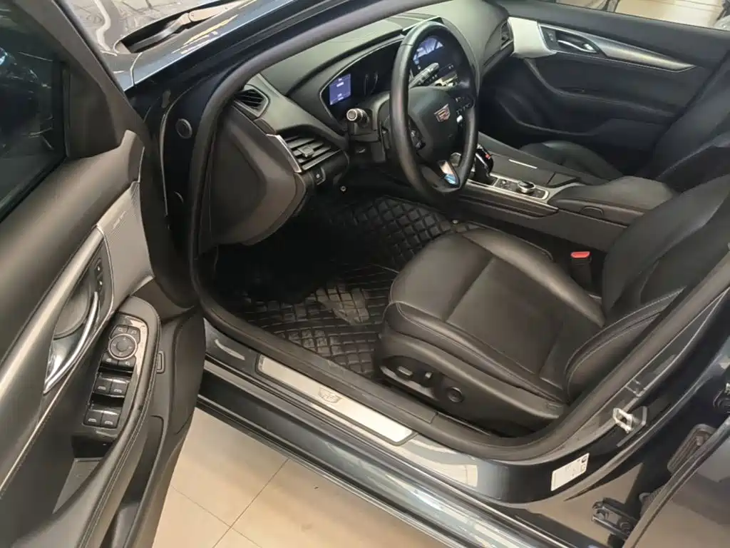 Cadillac CT5 — миниатюра 16