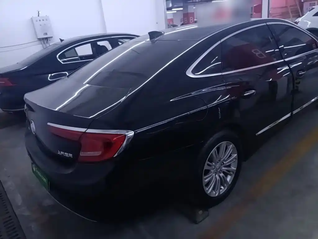 Buick LaCrosse — миниатюра 6
