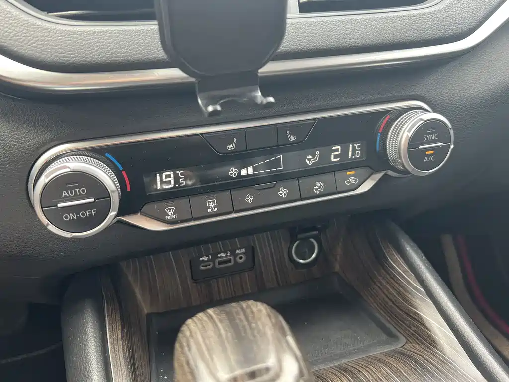 Nissan Teana — миниатюра 8