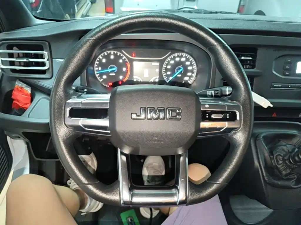 JMC JMC Fushun — миниатюра 11