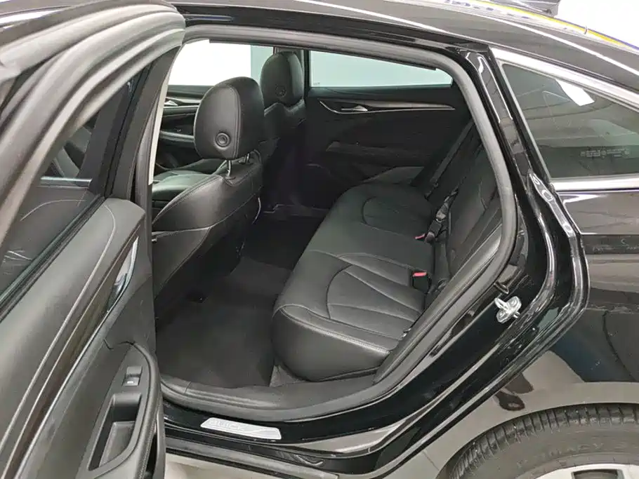Buick LaCrosse — миниатюра 11