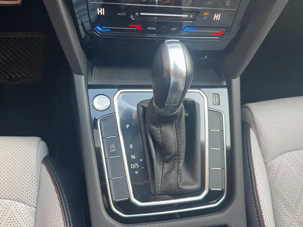 Volkswagen Magotan — миниатюра 9