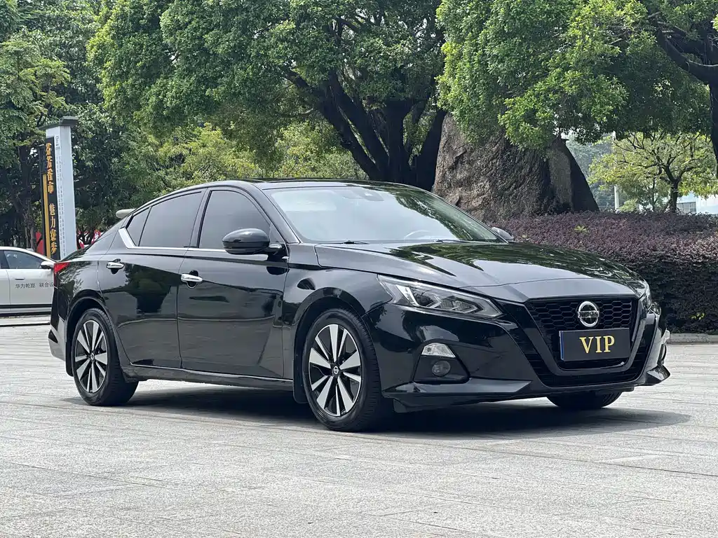 Nissan Teana — миниатюра 3