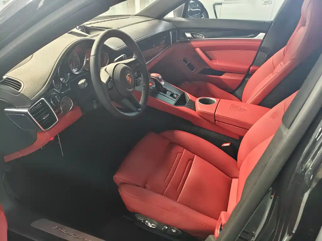 Porsche Panamera 2014 Panamera 4S Sport Edition 3.0T