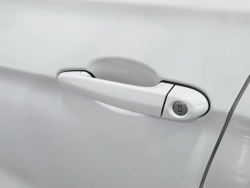 BMW 3 Series — миниатюра 18