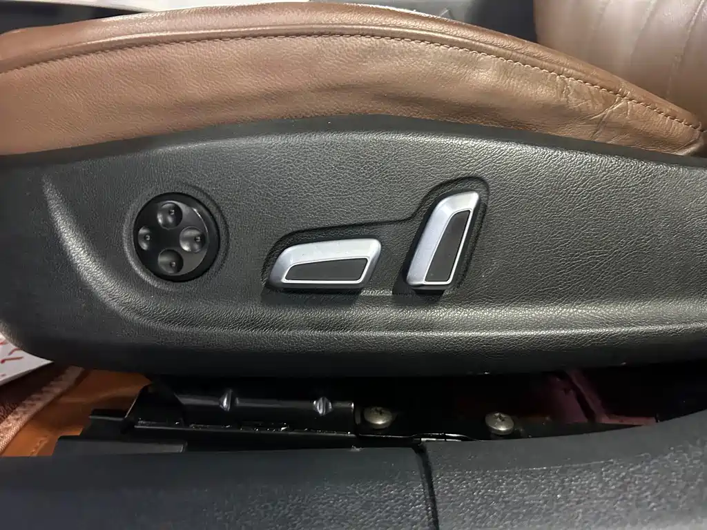 Audi A6L — миниатюра 7