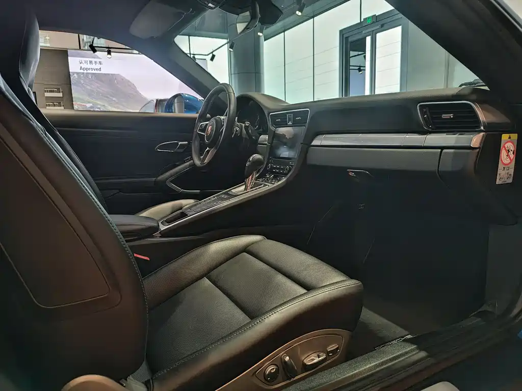 Porsche 911 2016 Carrera 3.0T