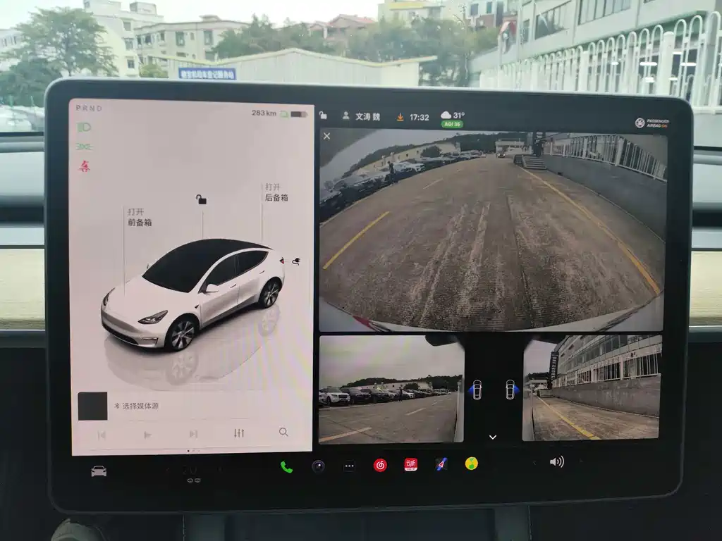 Tesla Model Y — миниатюра 13