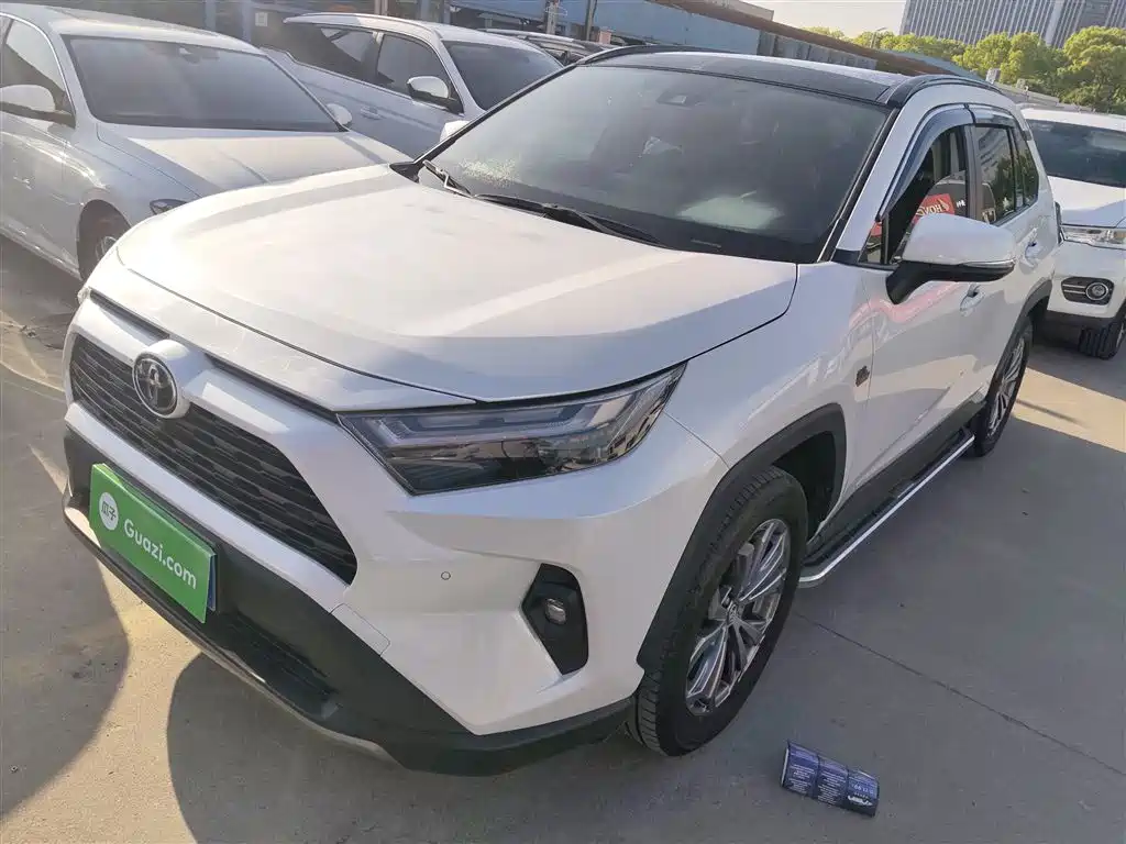 Toyota RAV4 2024