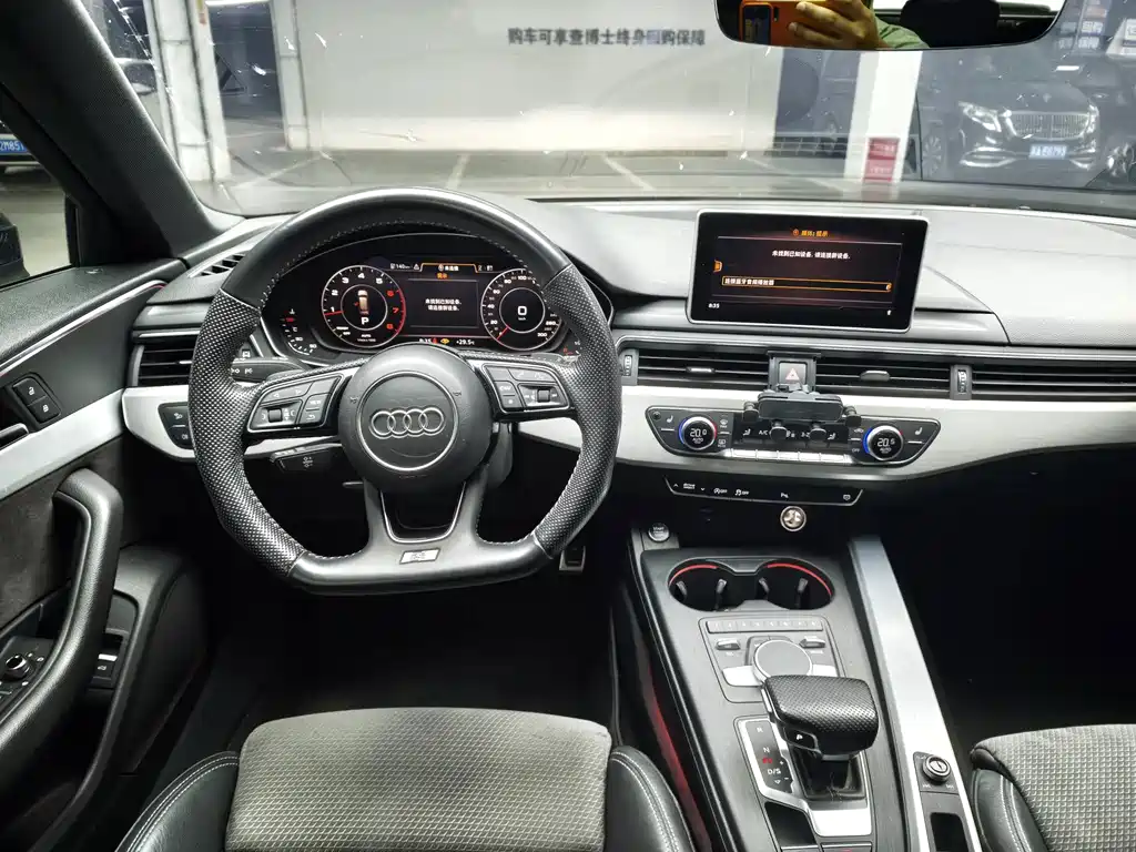 Audi A4 (Import) — миниатюра 7