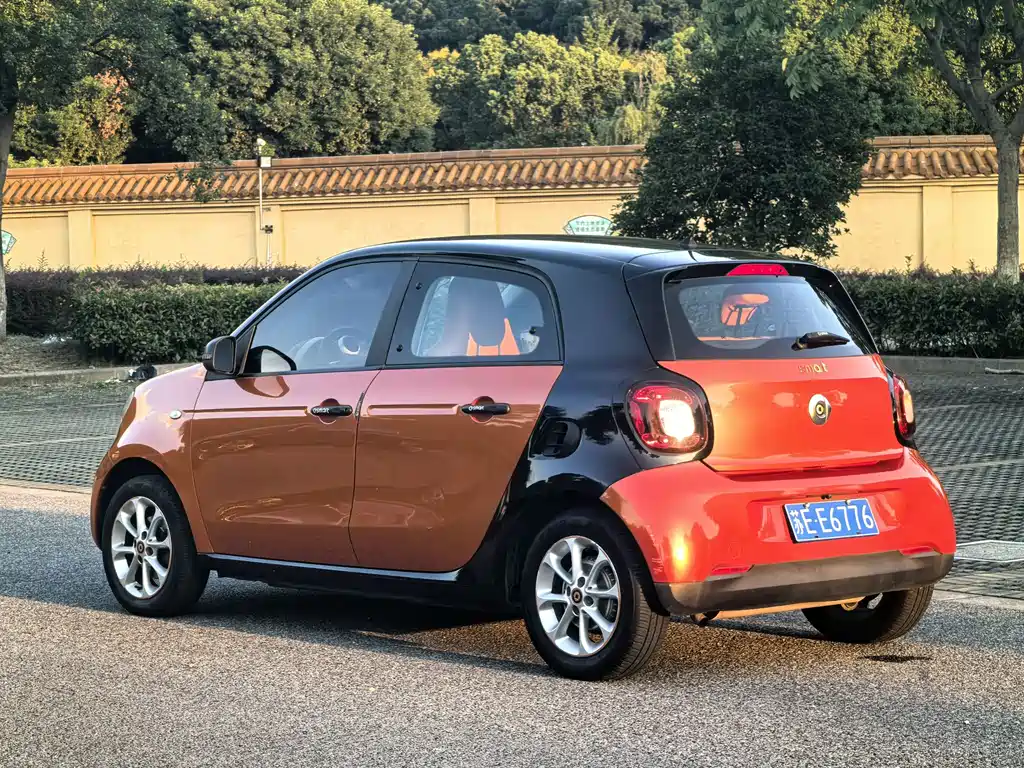 smart Smart Forfour — миниатюра 14