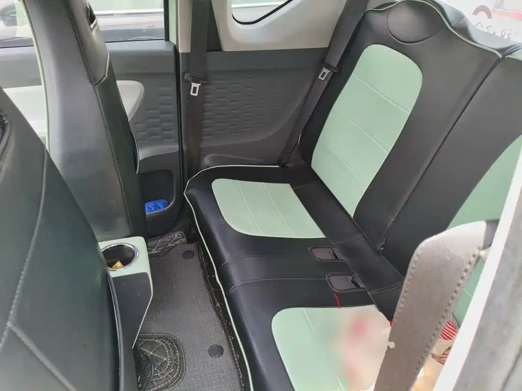 Wuling MINIEV — миниатюра 13