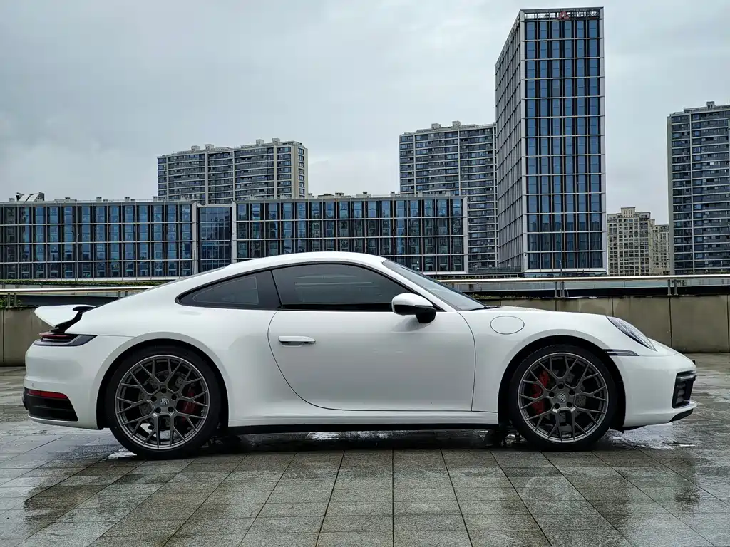 Porsche 911 2023 Carrera 3.0T