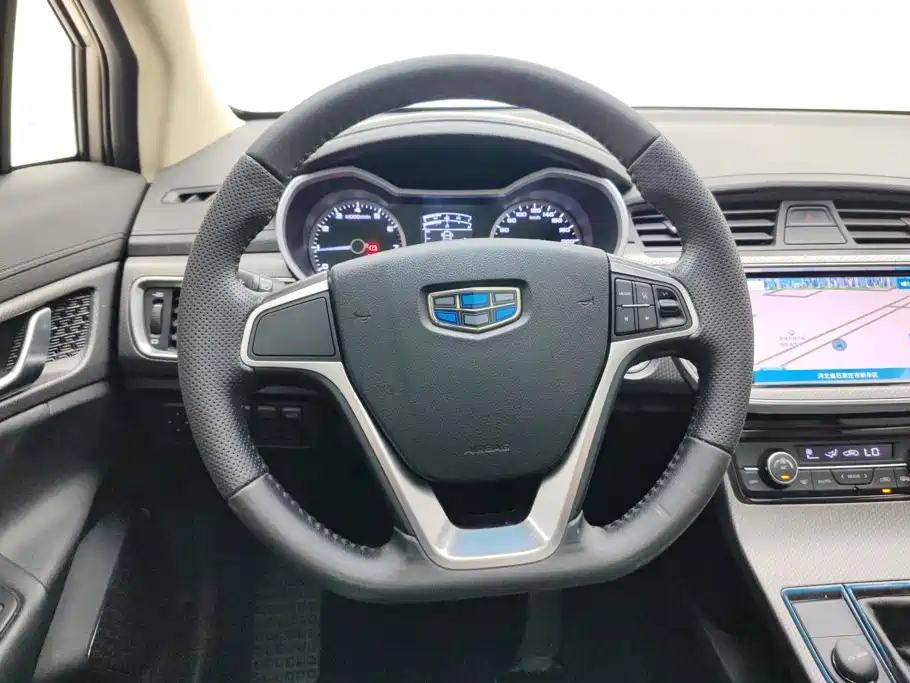 Geely Emgrand GS — миниатюра 15