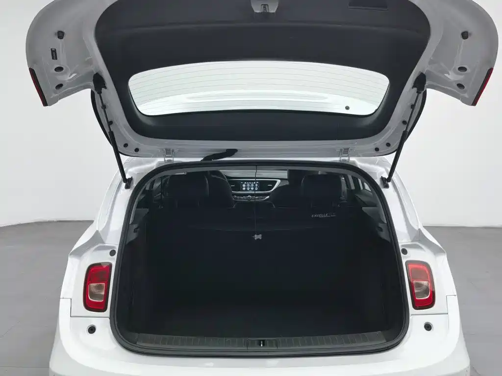 Buick Excelle — миниатюра 16