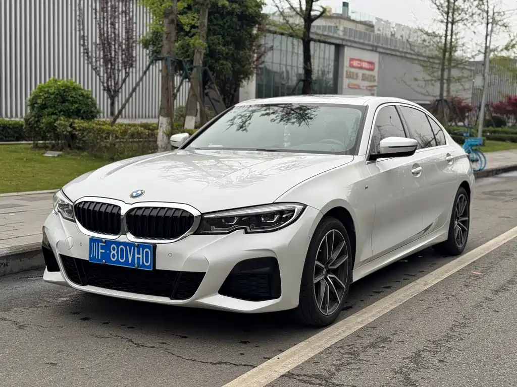 BMW 3 Series 2022