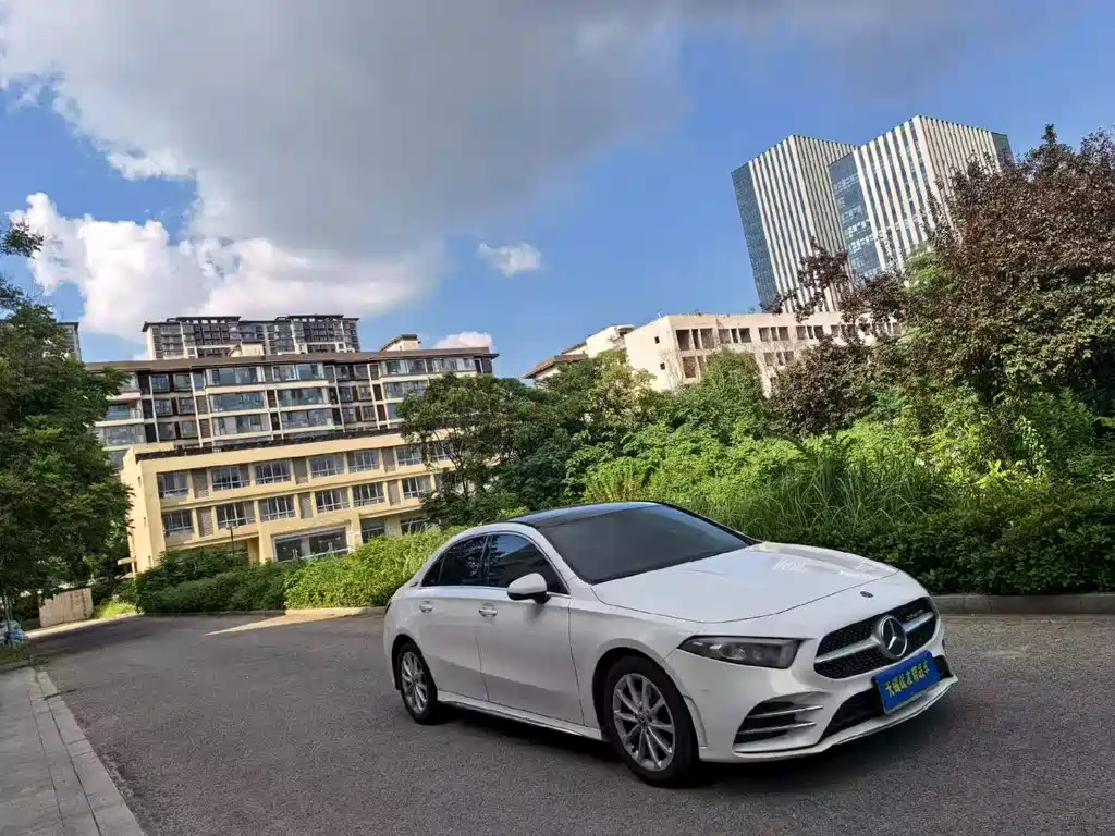 Mercedes-Benz A-Class — миниатюра 3