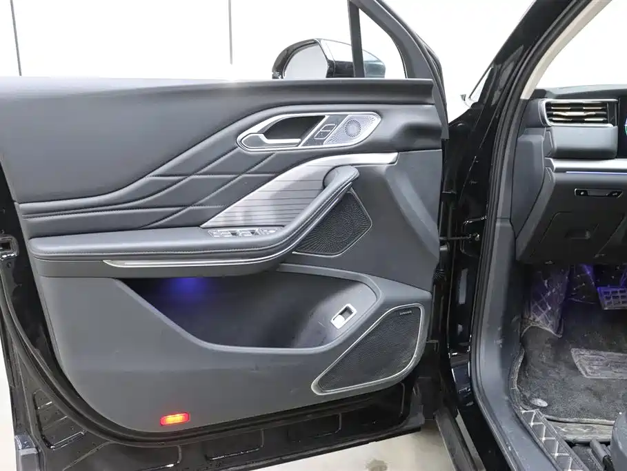 Hongqi HONGQI HS7 PHEV