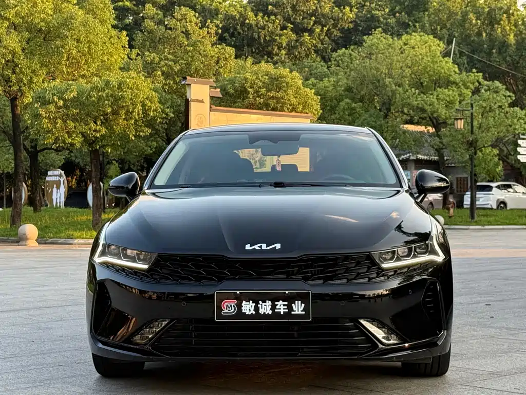 Kia K5 — миниатюра 3