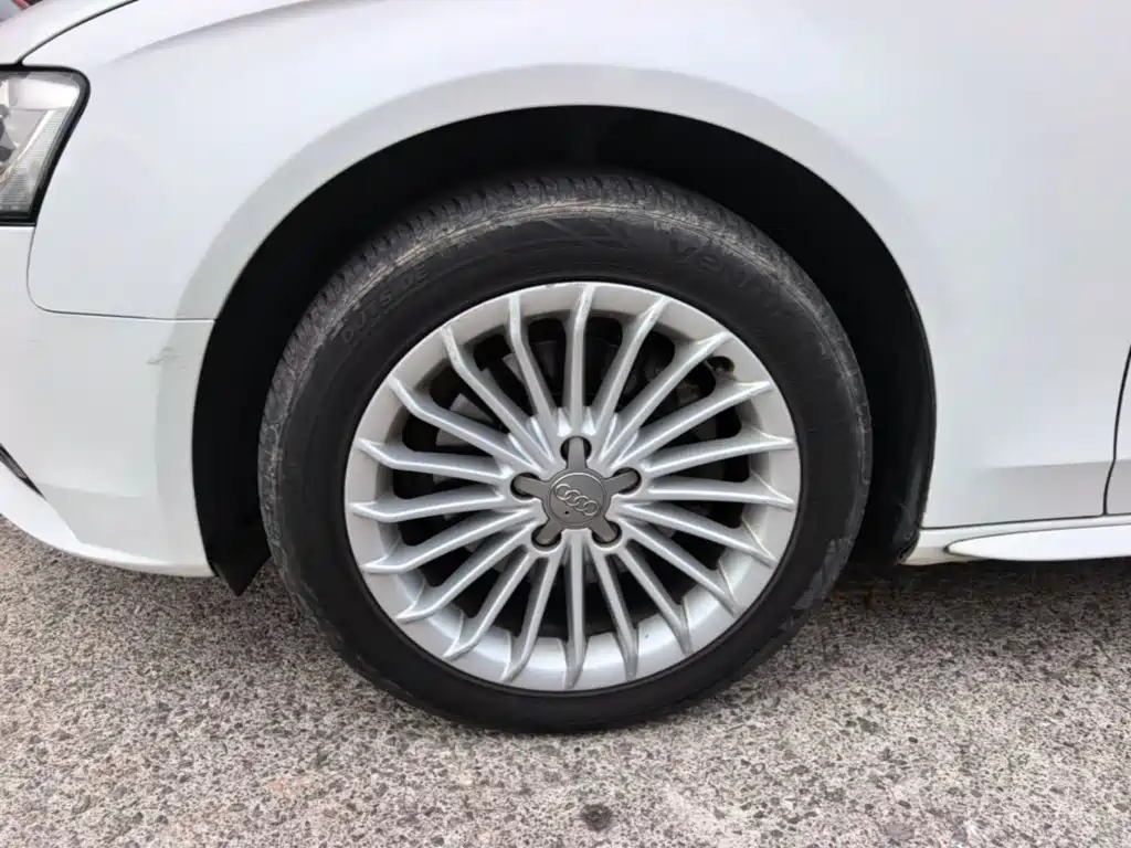 Audi A4L — миниатюра 23