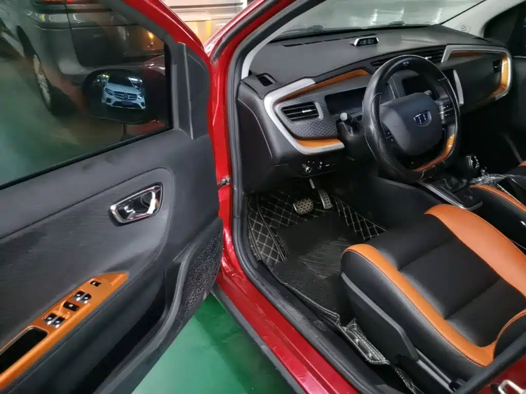 Geely Vision X1 — миниатюра 16