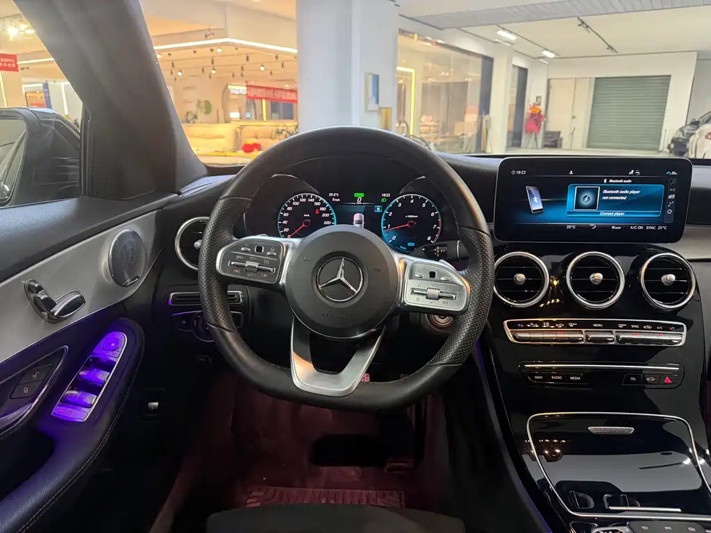 Mercedes-Benz C-Class — миниатюра 10