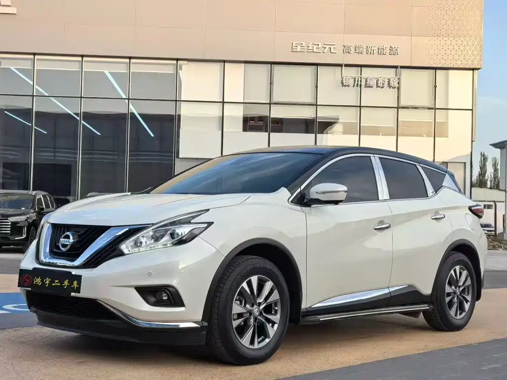 NISSAN LOULAN