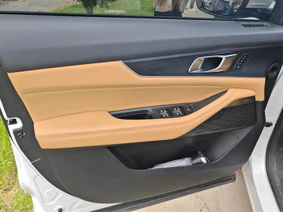 Changan UNI-K 2021 2.0T Luxury