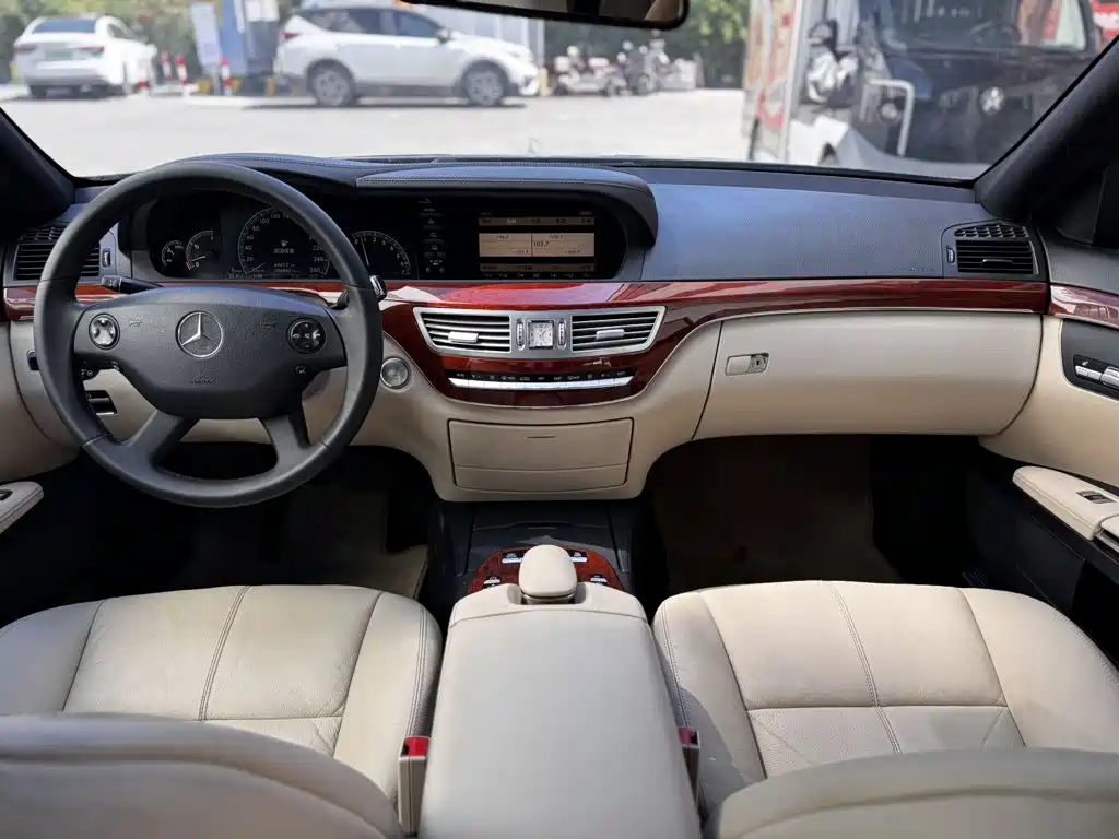 Mercedes-Benz S-Class — миниатюра 4