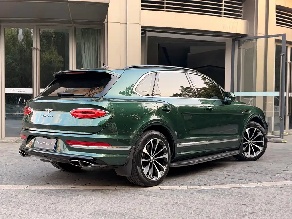 Bentley Bentayga — миниатюра 8