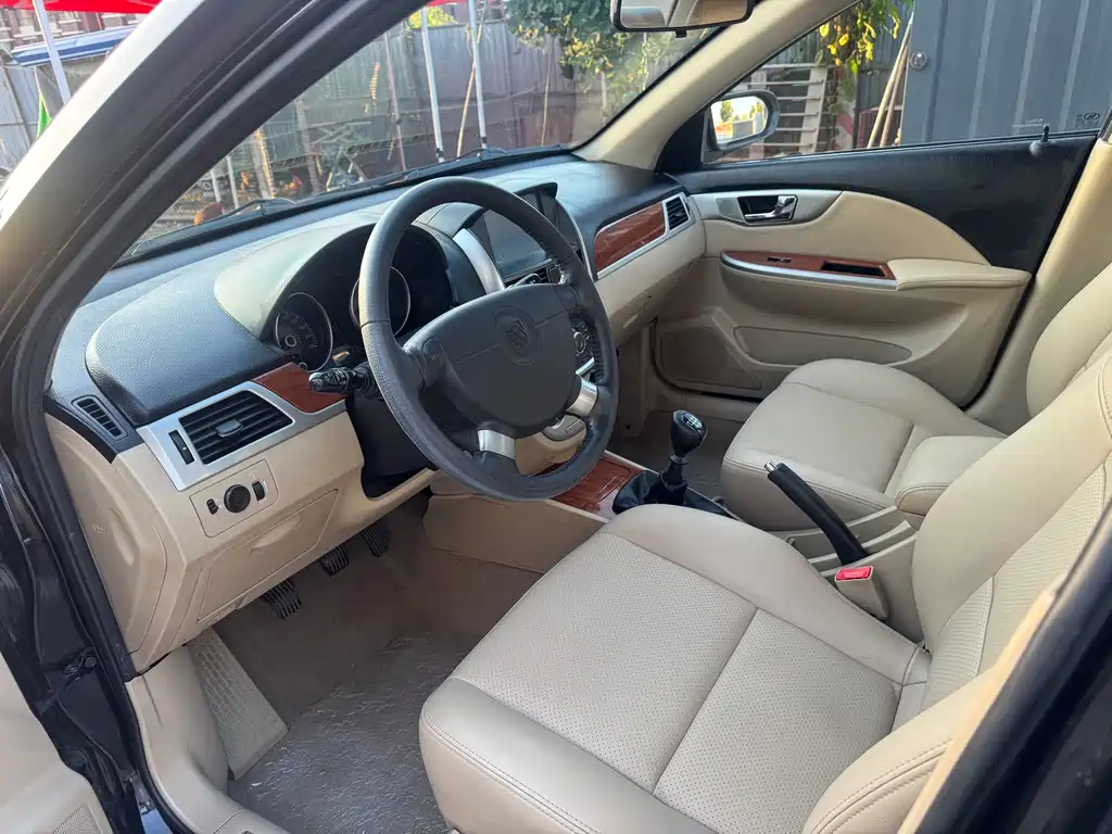 Buick Excelle — миниатюра 7