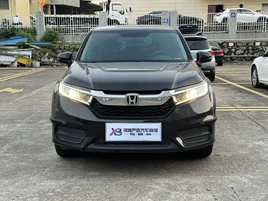Honda Avancier — миниатюра 2