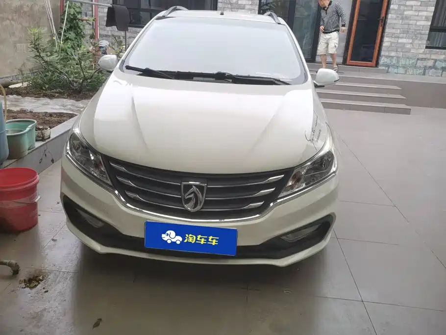 Baojun 310 — миниатюра 2
