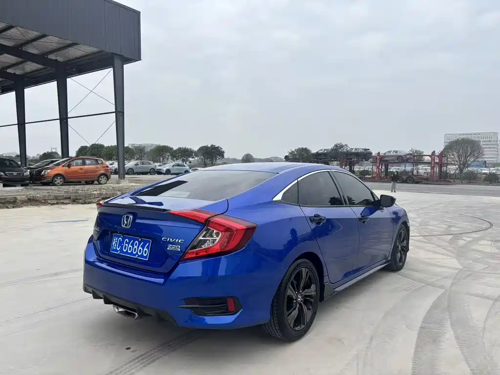 HONDA CIVIC