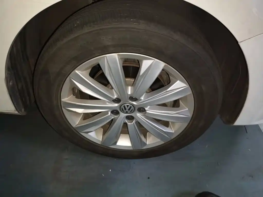 Volkswagen Bora — миниатюра 24