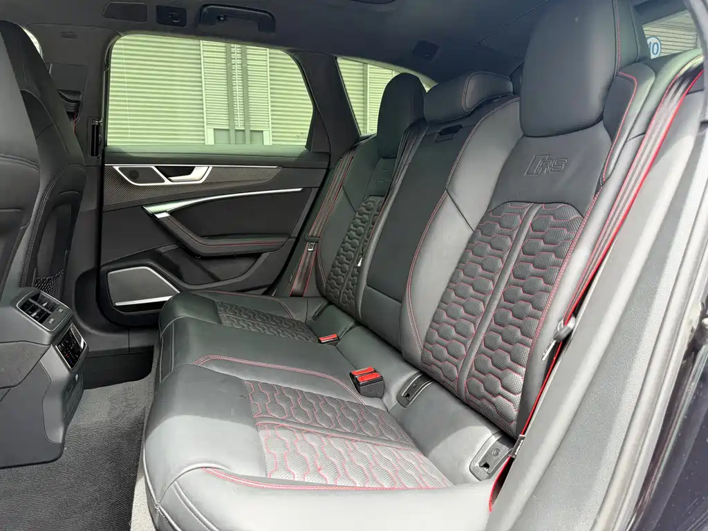 Audi RS 6 2022 RS 6 4.0T Avant