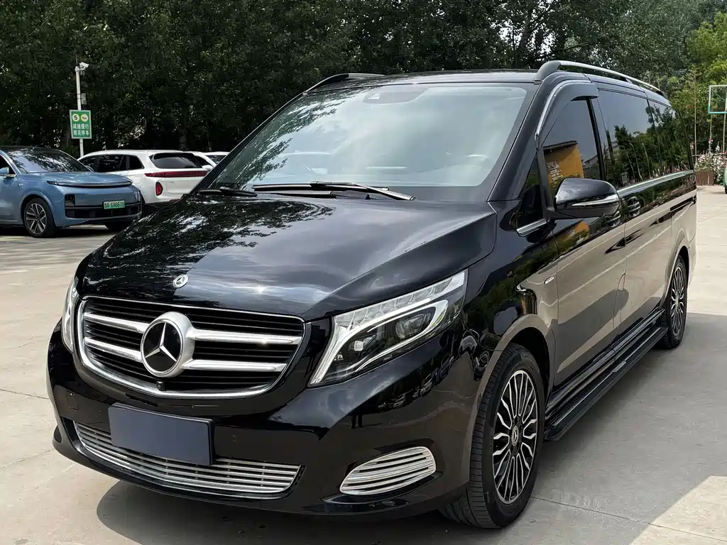 Купить Mercedes-Benz V-Class