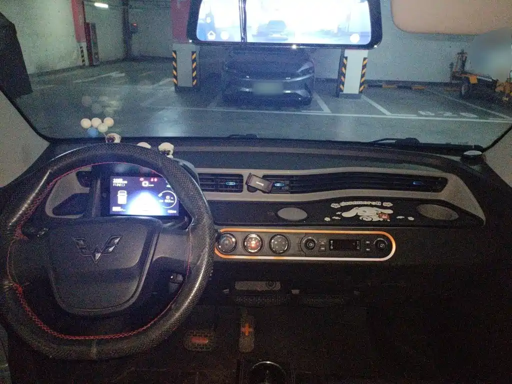 Wuling MINIEV — миниатюра 6